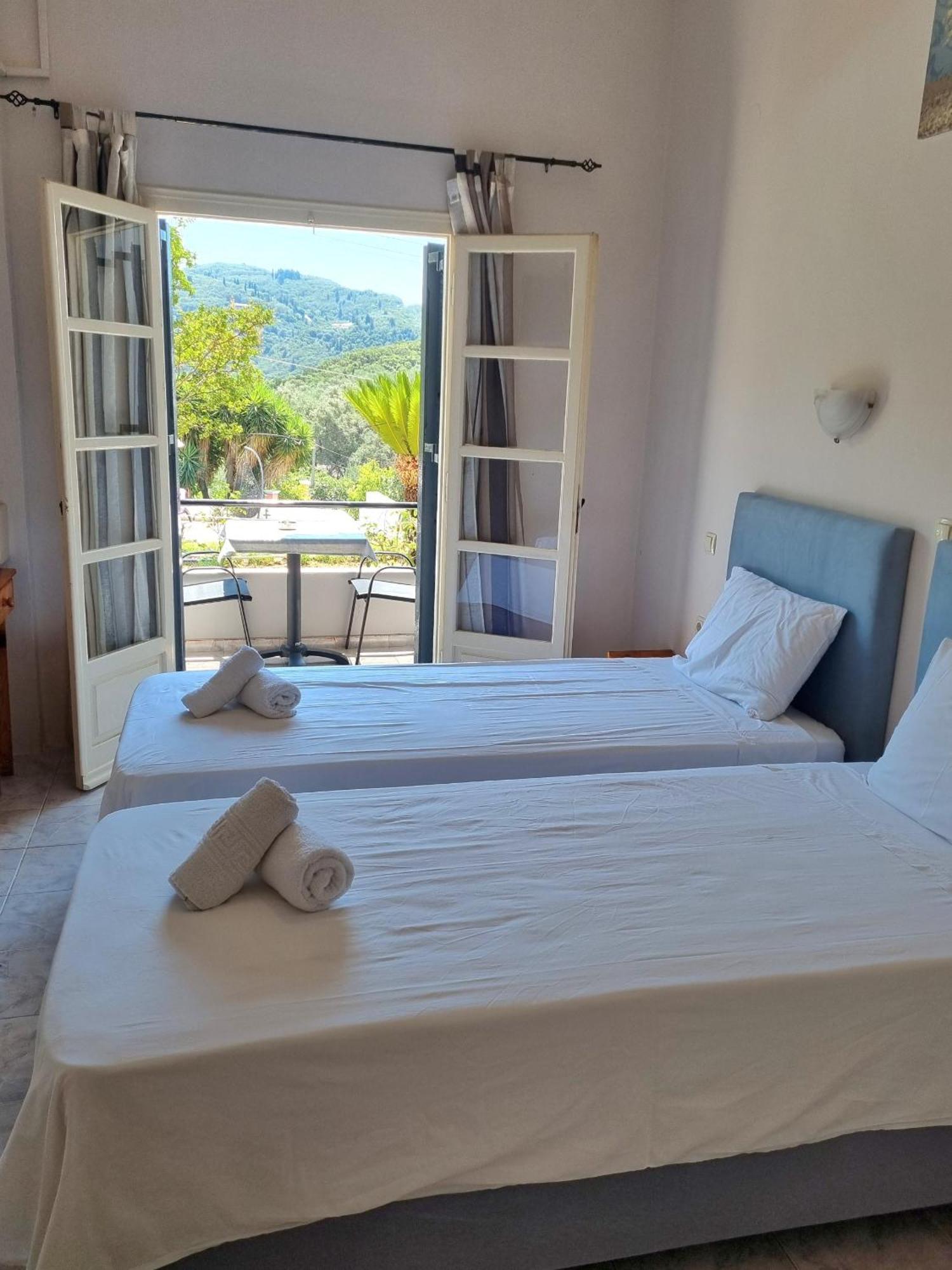 Irida Studios And Suite Paleokastritsa Luaran gambar